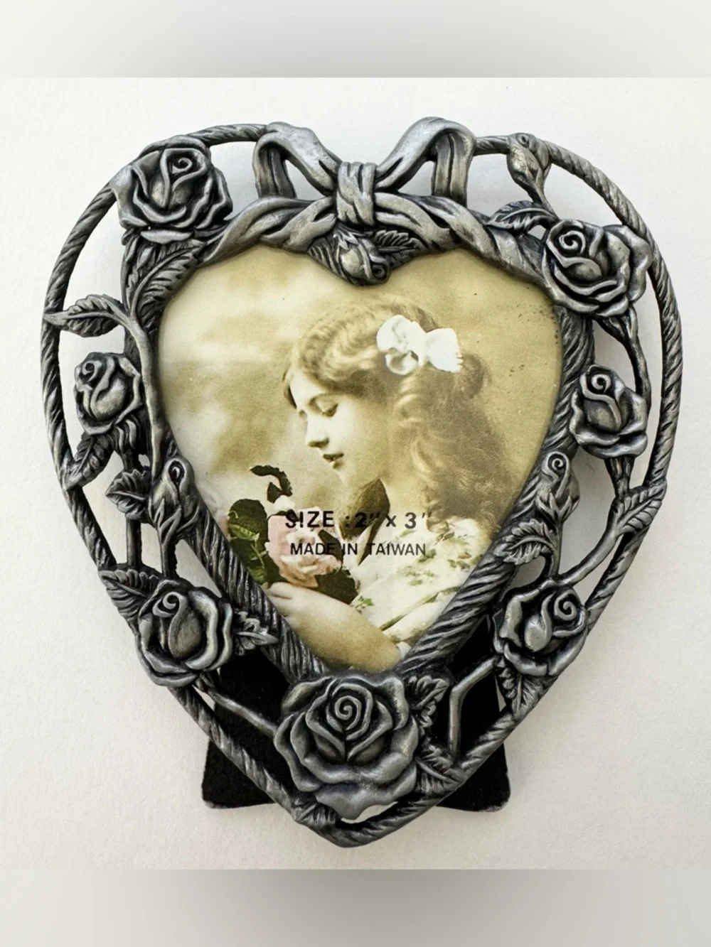 Vintage Mini Heart Photo Frame Roses Bow 2 x 3 Romantic Feminine Victorian